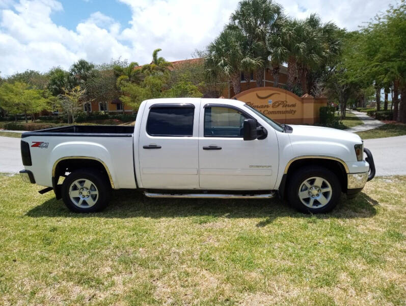 gmc sierra 1500 2010 3GTRKVE34AG297806 image gmc sierra 1500 2010 3GTRKVE34AG297806 image